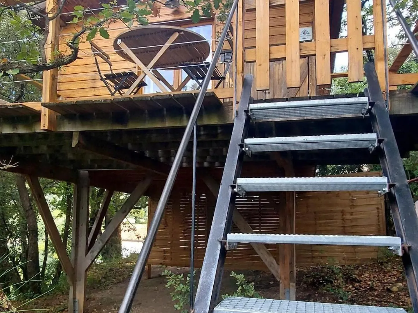 La Cabane Des Amoureux Barjols 0*,