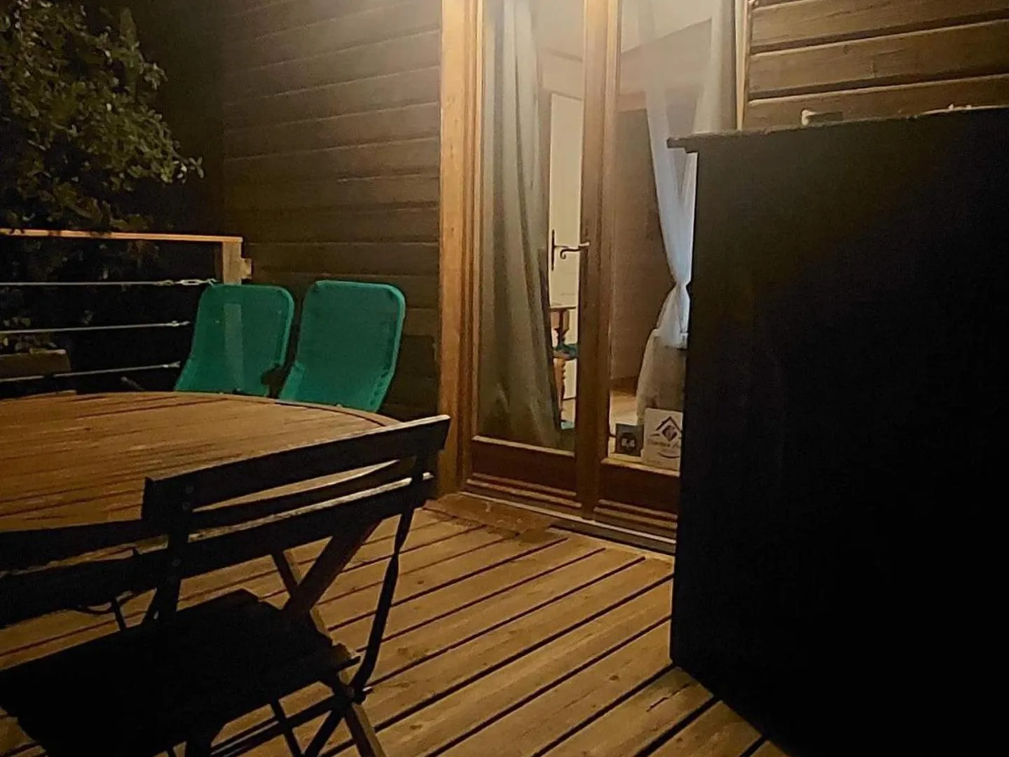 Bed & Breakfast La Cabane Des Amoureux Barjols France