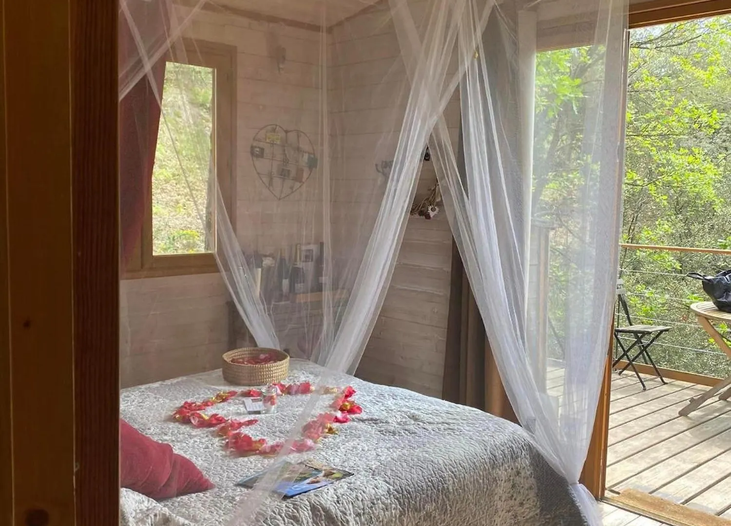 La Cabane Des Amoureux Barjols 0*,