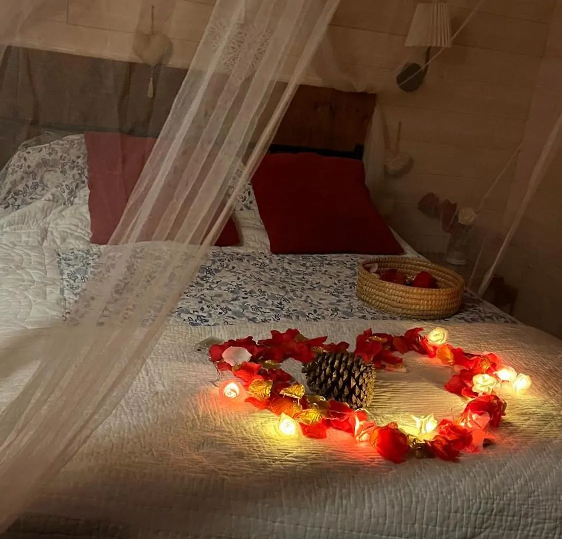 Bed & Breakfast La Cabane Des Amoureux Barjols